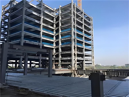 外筒剪力滞后效应