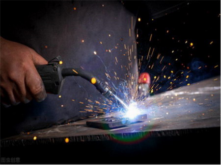 减少焊接变形的措施