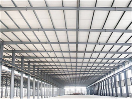 钢结构厂房屋面施工的规定